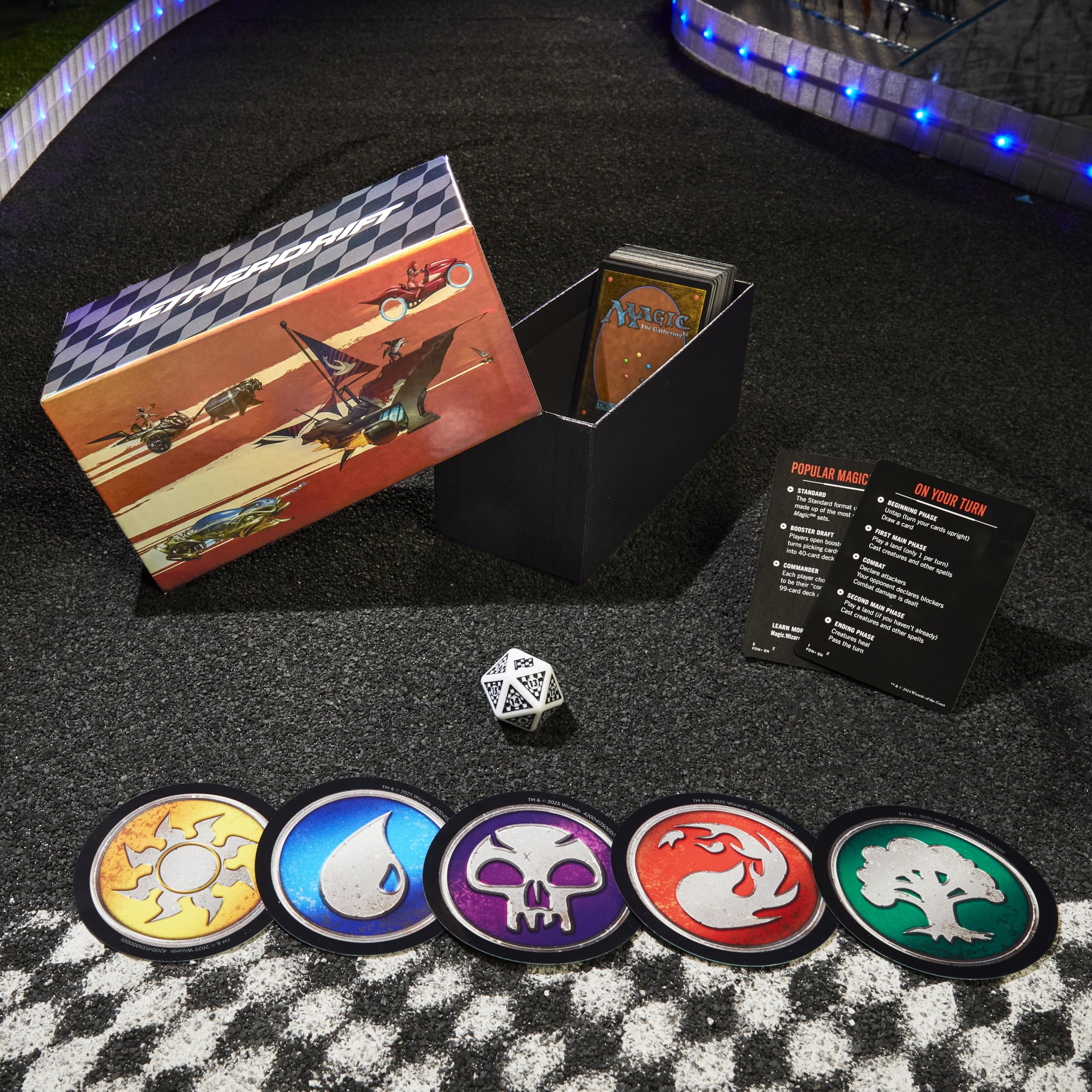 Magic: The Gathering oversized Spindown die with checkered flag design for play