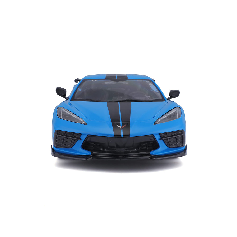 Maisto 1:18 Corvette Stingray Z51 High-Wing blue side profile highlights curves for display