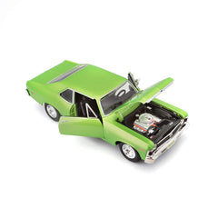Maisto 1:24 Nova SS diecast metal body for durability