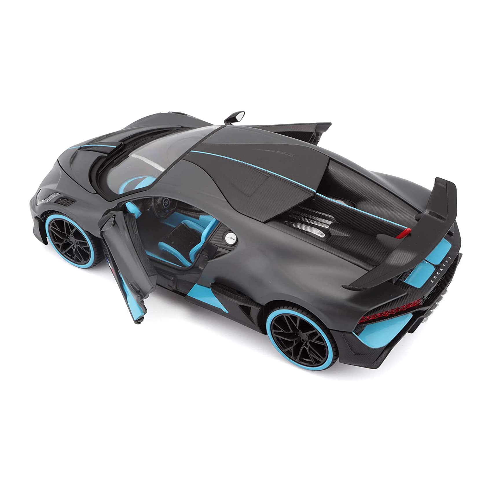 Maisto Bugatti DIVO 1:24 top view highlights sleek silhouette.