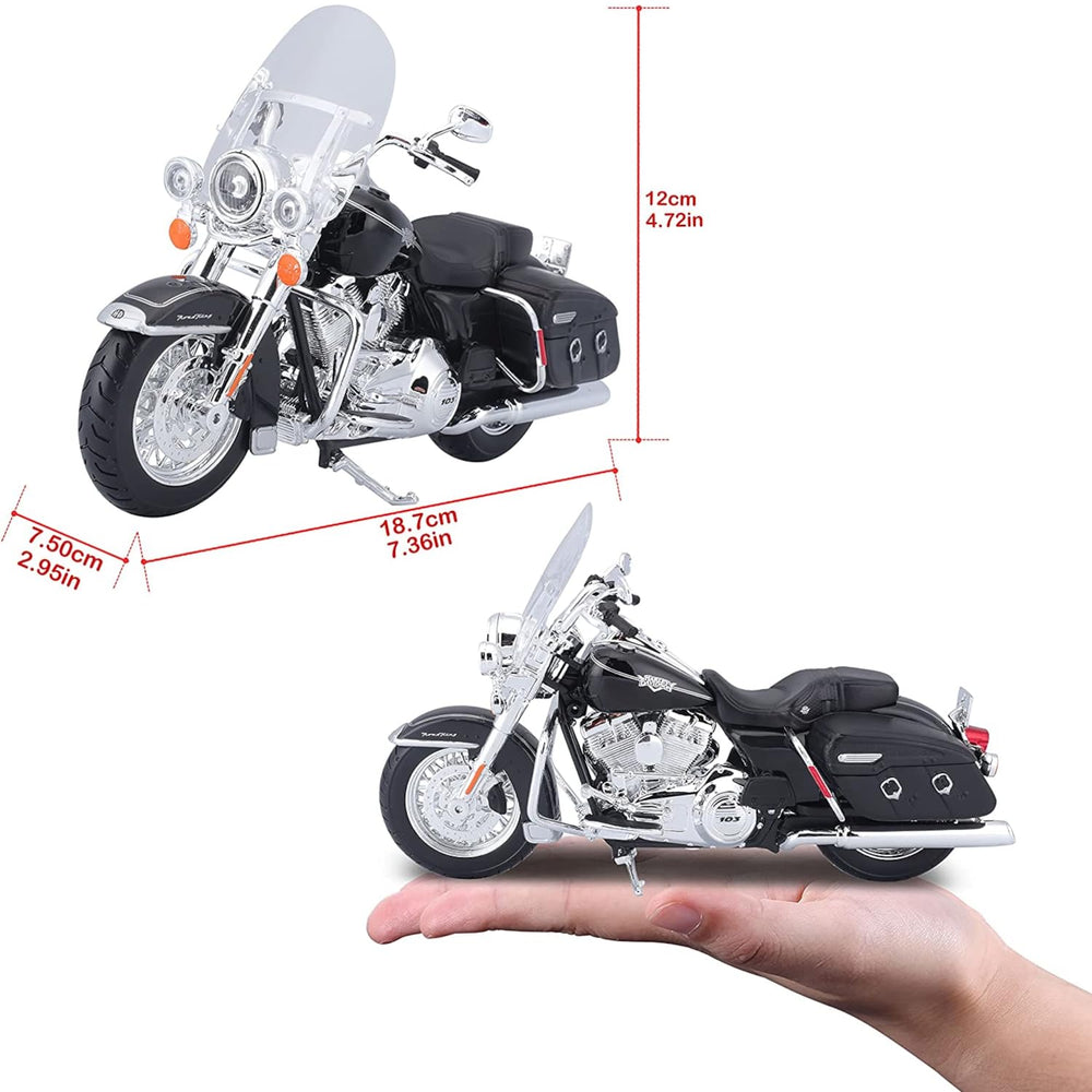 Maisto Harley-Davidson 1:12 Road King Classic badge and license detail.