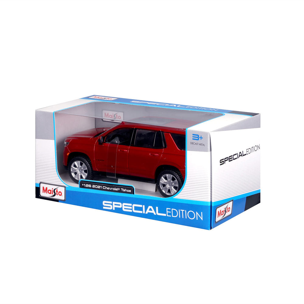 Maisto M31533 Chevy Tahoe 1/24 red wheel detail with tactile realism