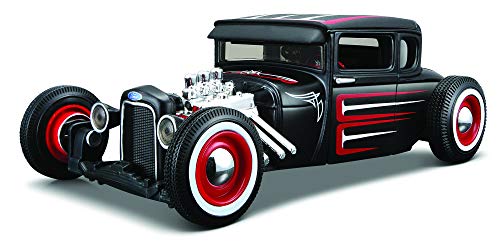 Maisto rolling-wheels: fully functional rolling replica for display.