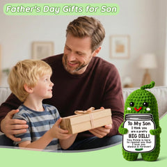 MAMAGIFTREE crochet pickle as Christmas gift idea with humor.
