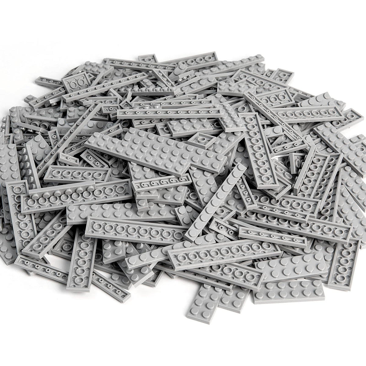 MANNIDOO flat building plates in light gray for versatile brick layouts and sturdy base building.