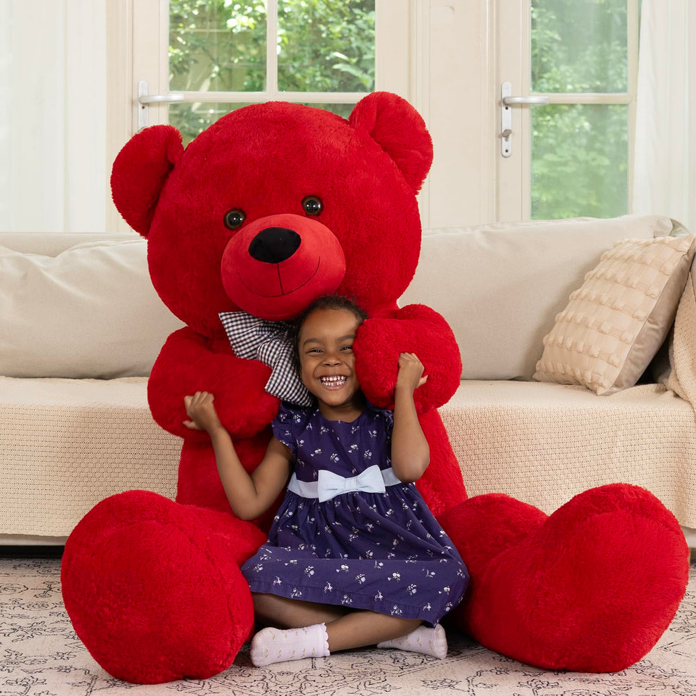 MaoGoLan giant teddy bear snuggle scene, a statement decor piece that brightens any room.