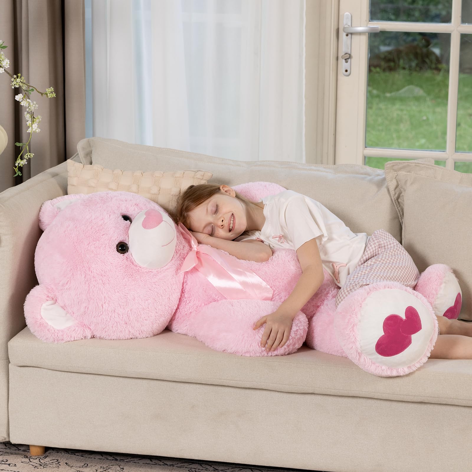 MaoGoLan large teddy bear with soft plush texture for comfort