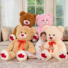 MaoGoLan Valentine gift scenario shows a romantic surprise