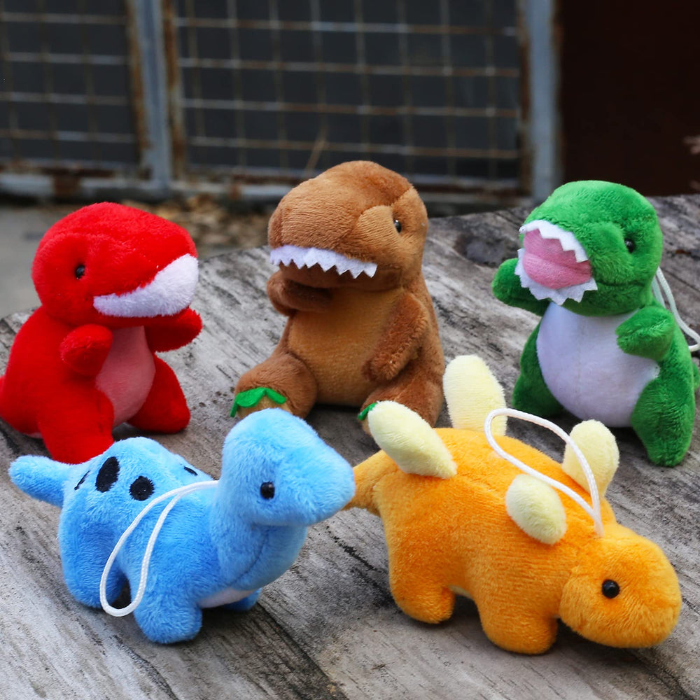 MAPIXO dino prize set offers durable, lovable plush for grab bags.