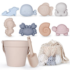 MarcZero silicone beach bucket for travel-friendly play and easy cleanup