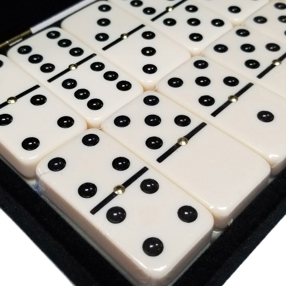 Marion Domino Double 6 center spinner for easier mixing during games