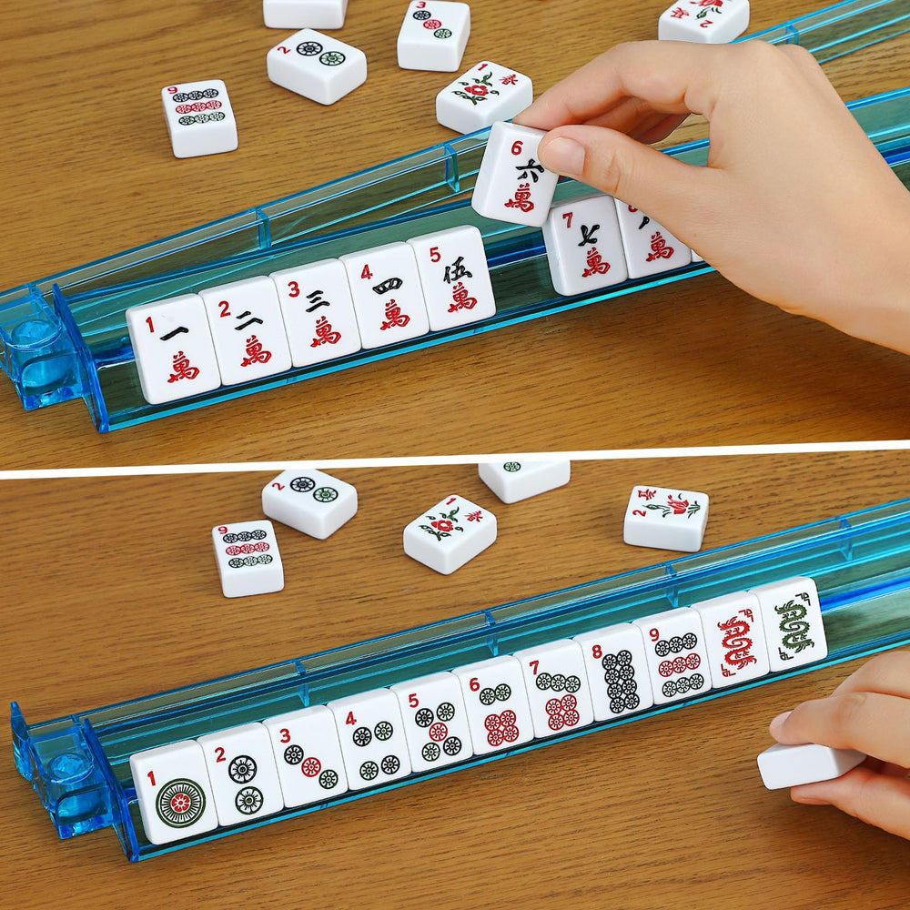 Blue travel case from Marllifenney protecting the Mahjong set