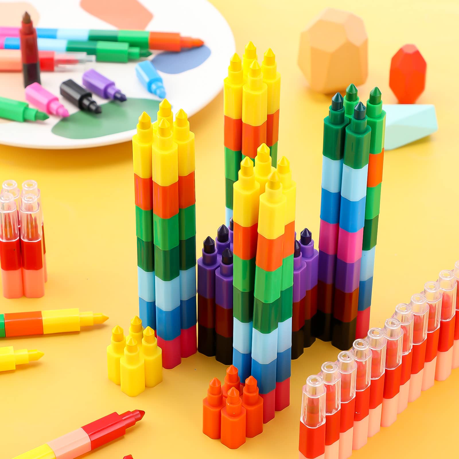 Marspark 12-color palette crayons arranged in a vibrant rainbow