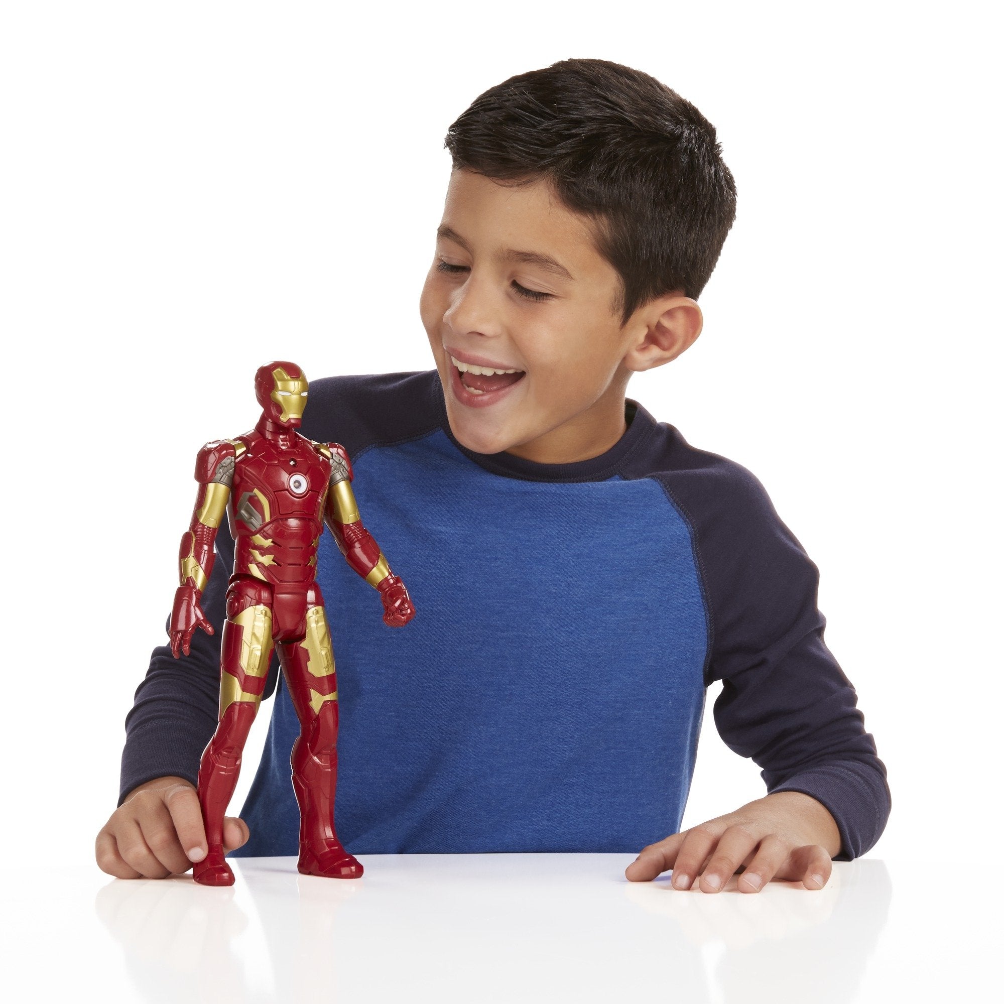 Poseable 5-point articulation enables heroic poses from Avengers: Age of Ultron.