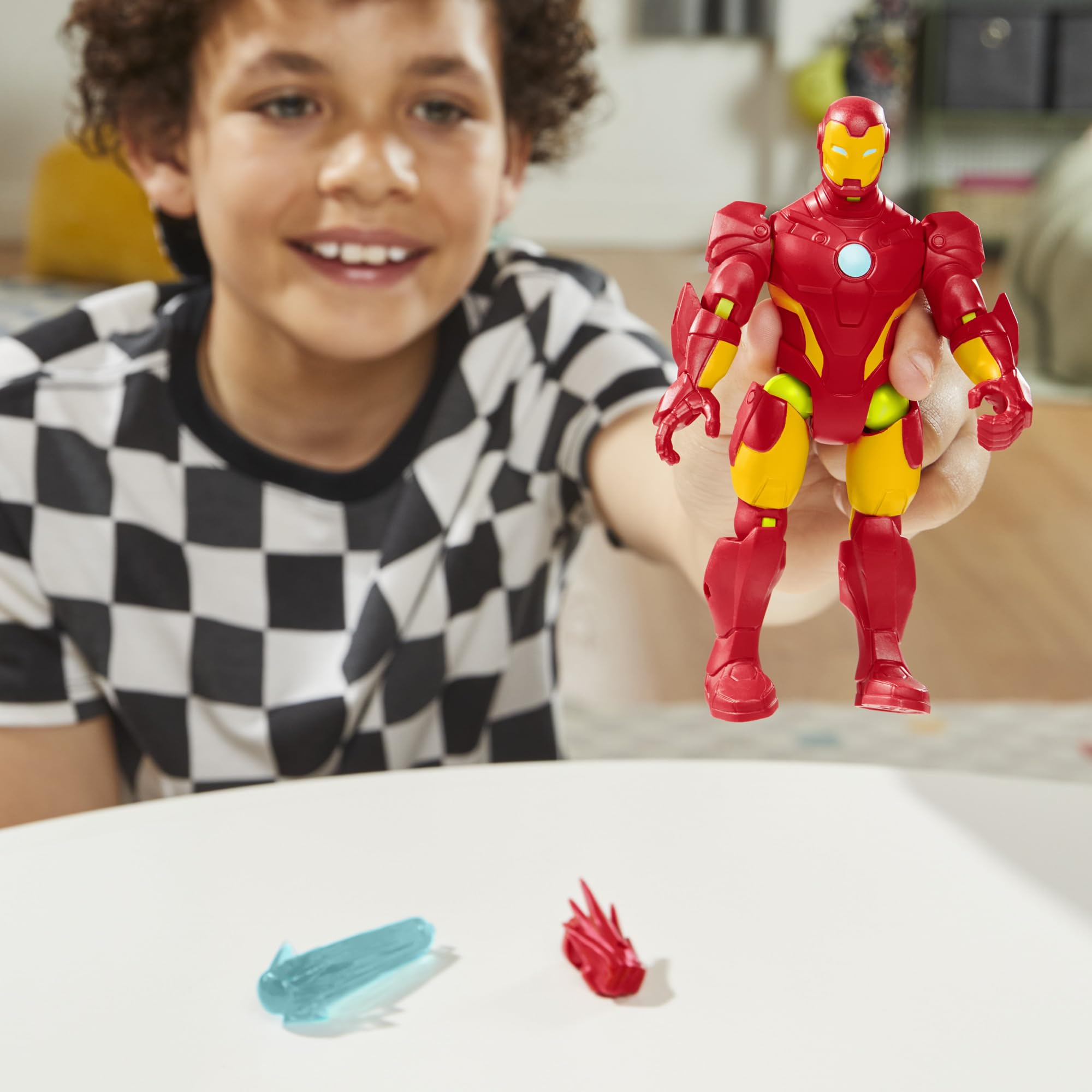 Red punch part included with Marvel Avengers MixMashers Iron Man mashups
