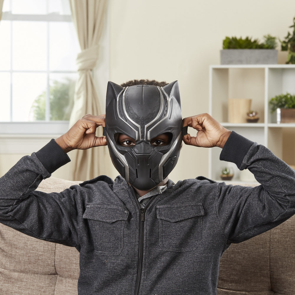 Marvel Black Panther Basic Mask packaging featuring the hero design