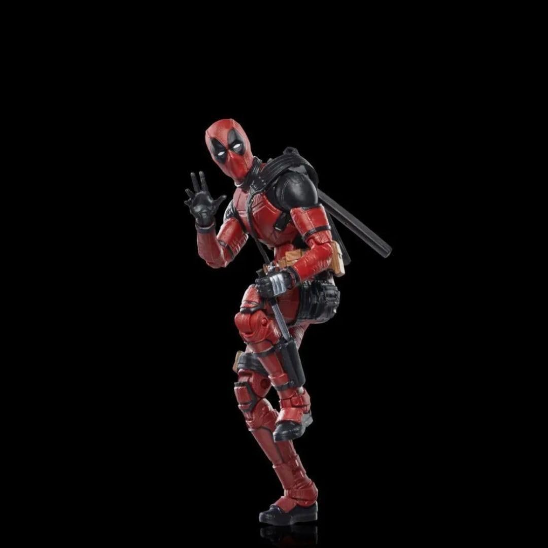 Marvel Deadpool premium packaging window box for collectible presentation.