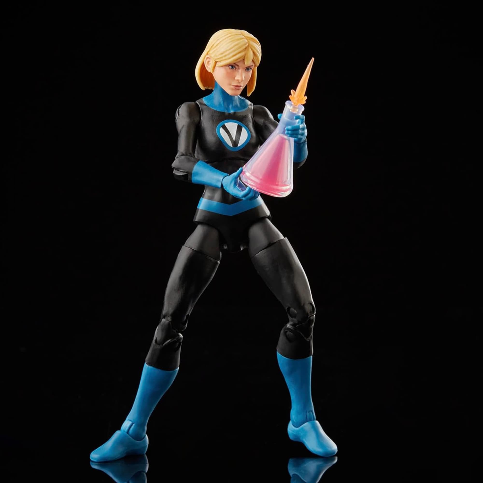 Marvel Legends 15 cm scale figures ideal for dynamic poses.