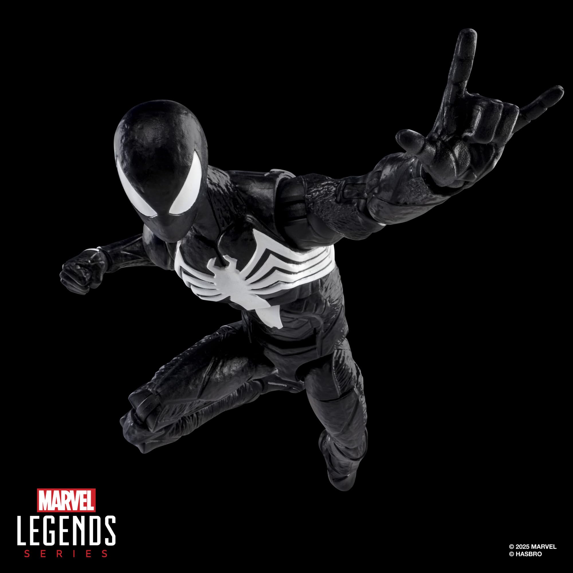 Marvel Legends GamerVerse Peter Parker Black Suit with web accessory for action scenes