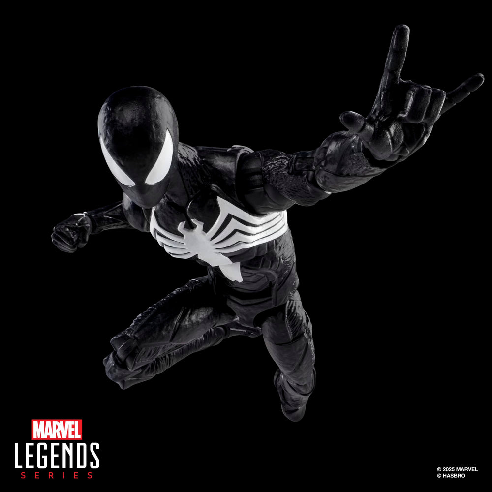 Marvel Legends GamerVerse Peter Parker Black Suit with web accessory for action scenes