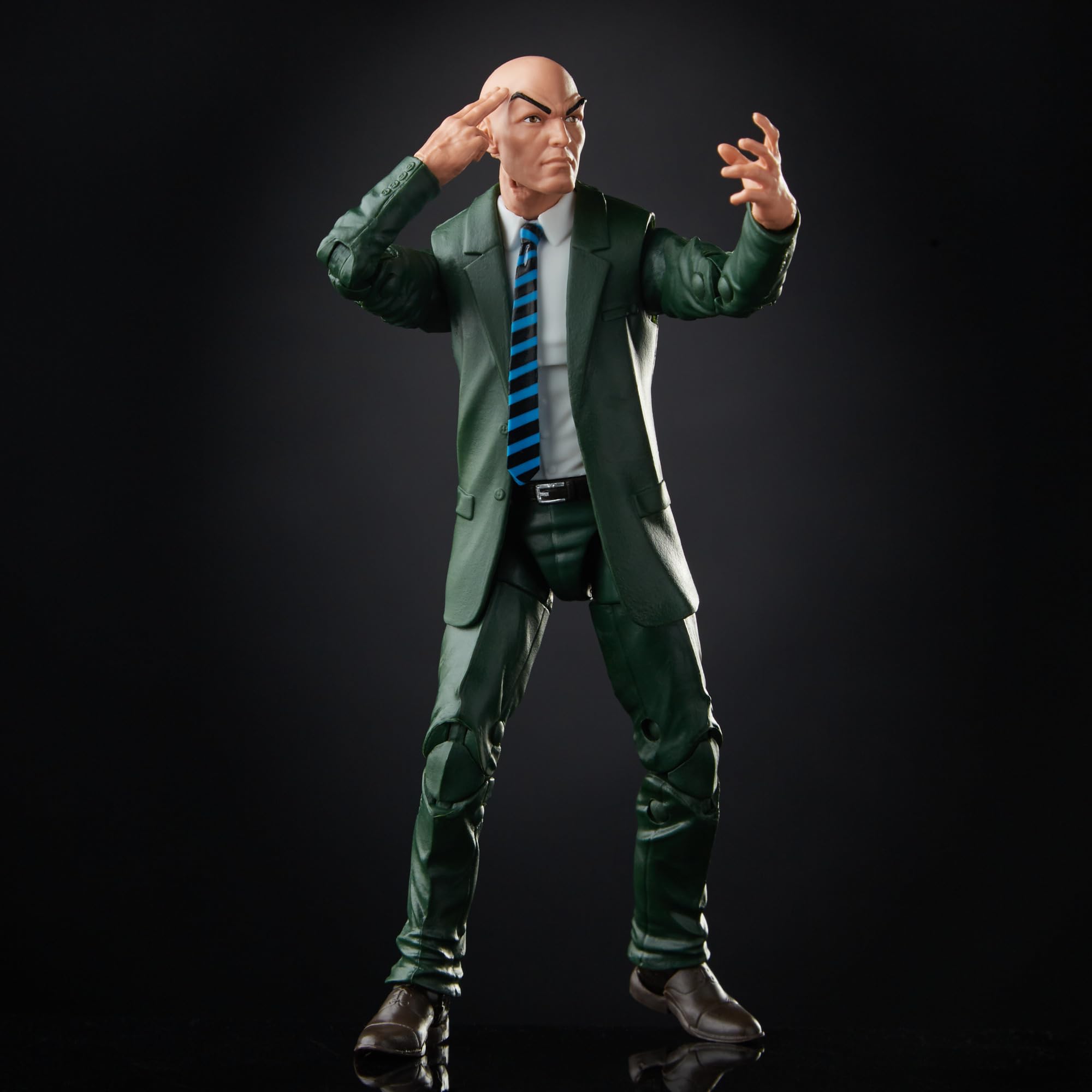 Hover chair poseable setup from Marvel Legends for versatile scenes