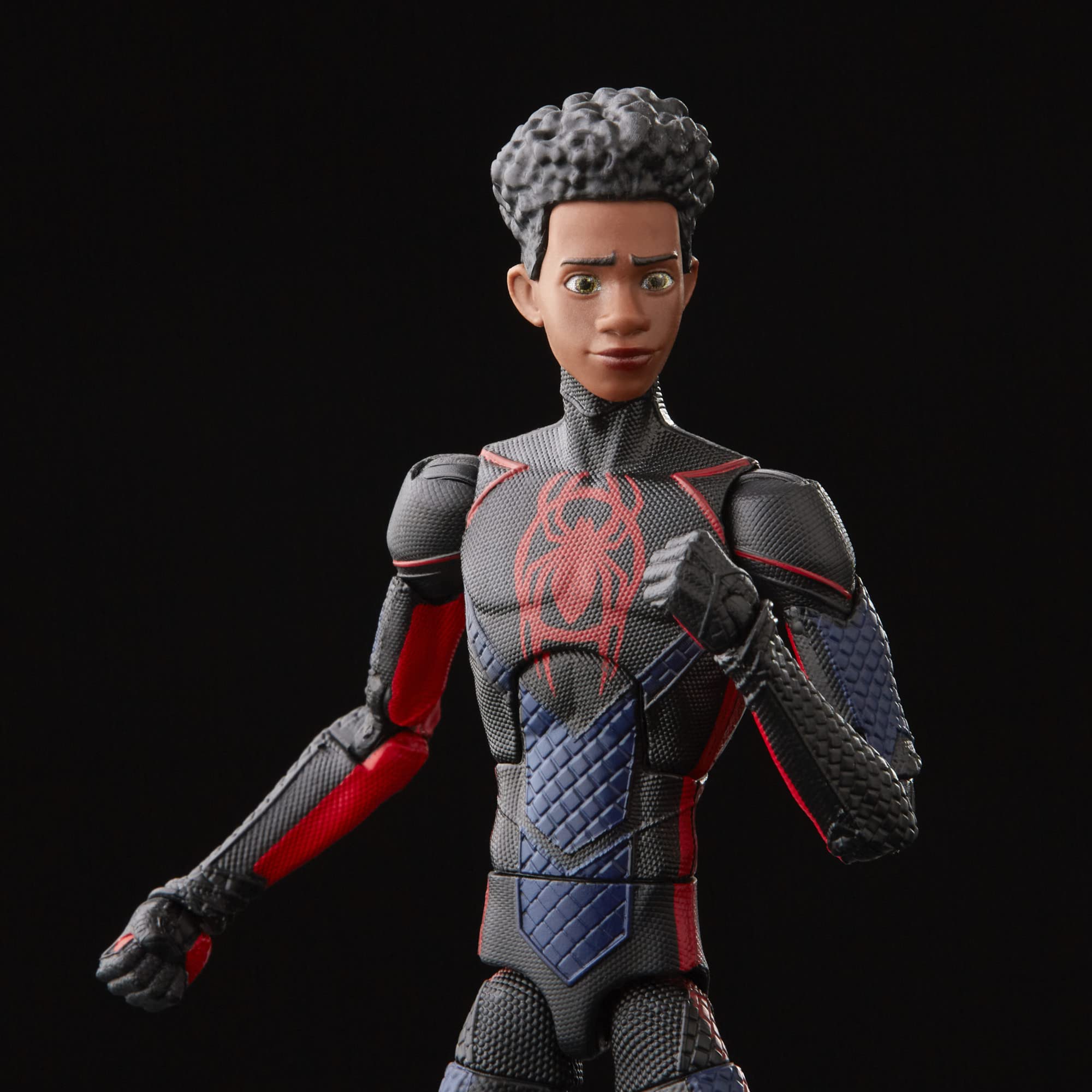 Miles Morales accessories: swappable hands and unmasked head for dynamic posing