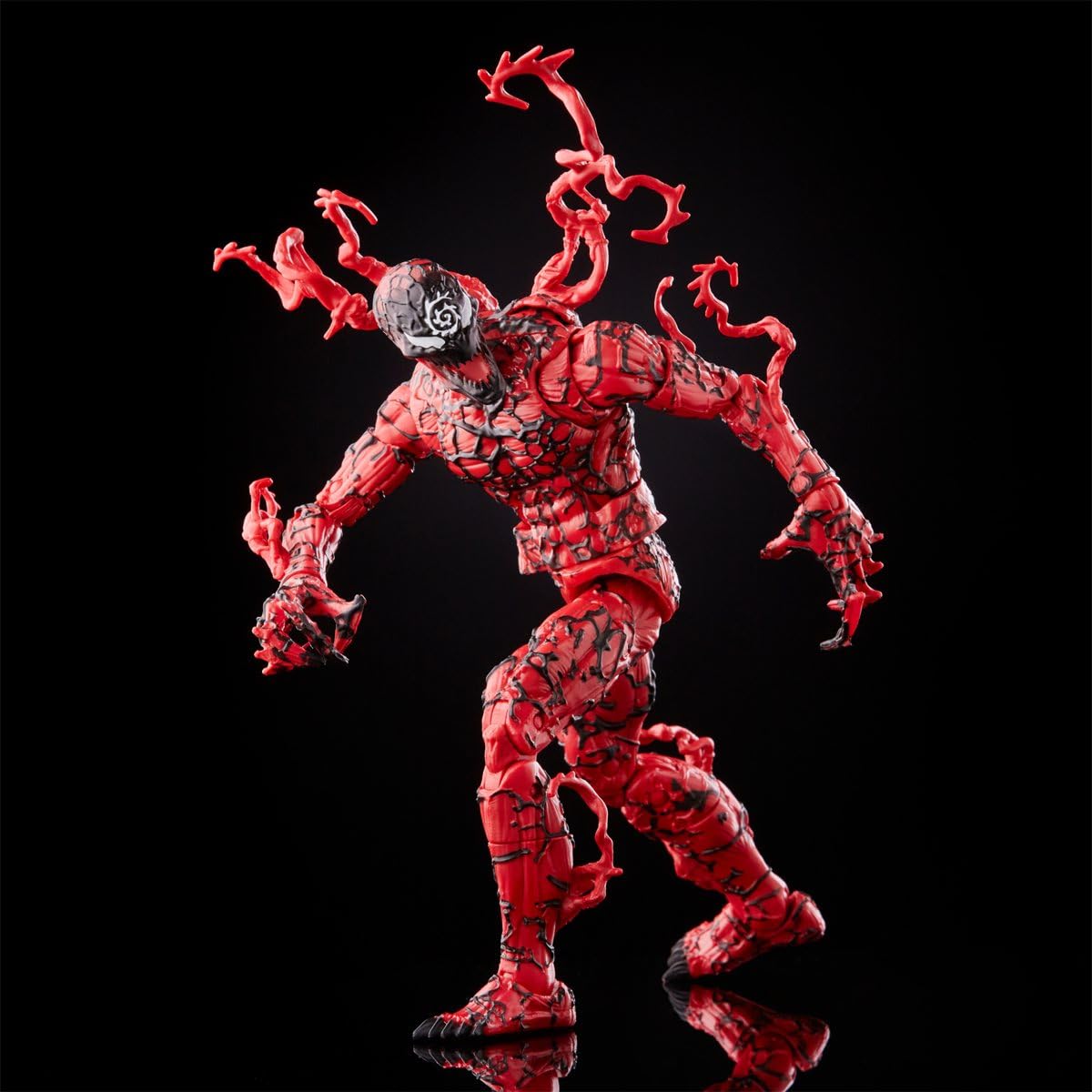 Marvel Legends Venom Carnage accessory enhances play and display options.