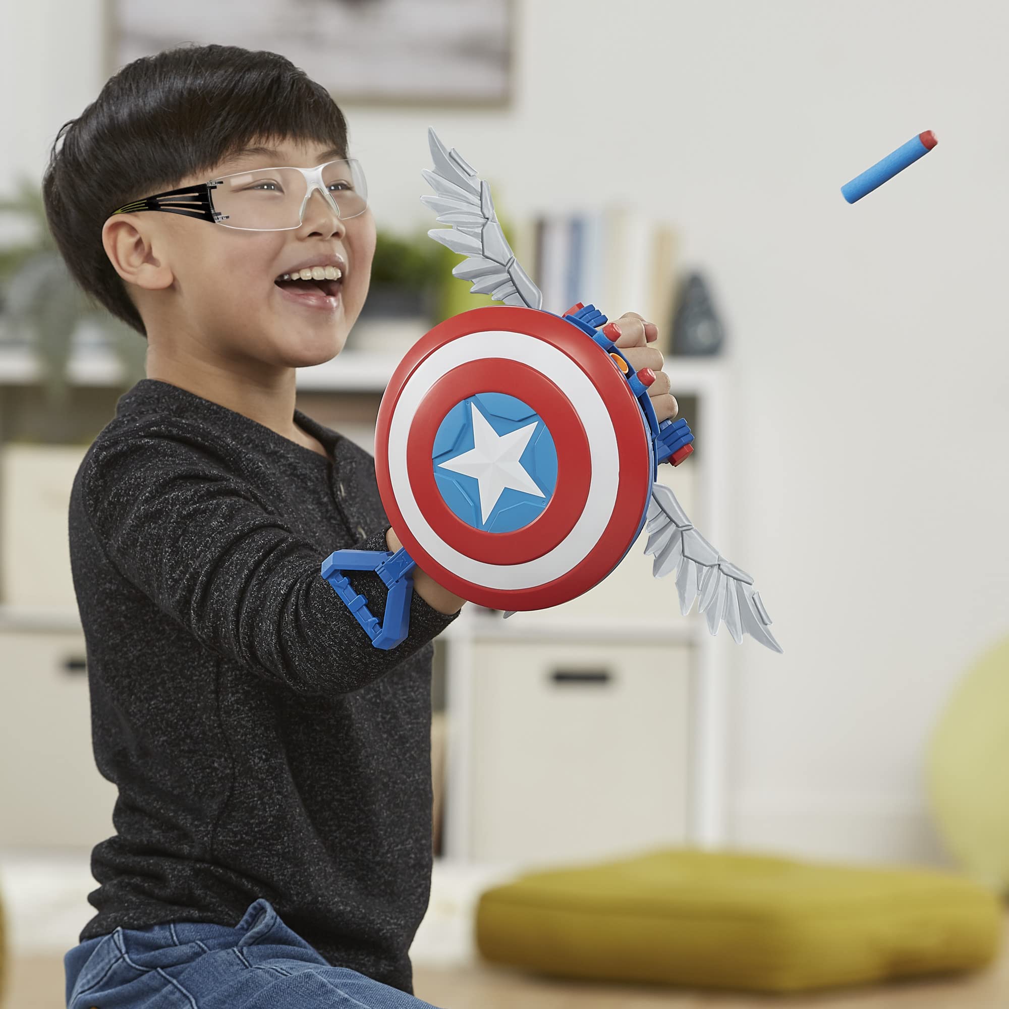 Marvel Mech Strike Mechasaurs 11-inch blaster fits young hands comfortably