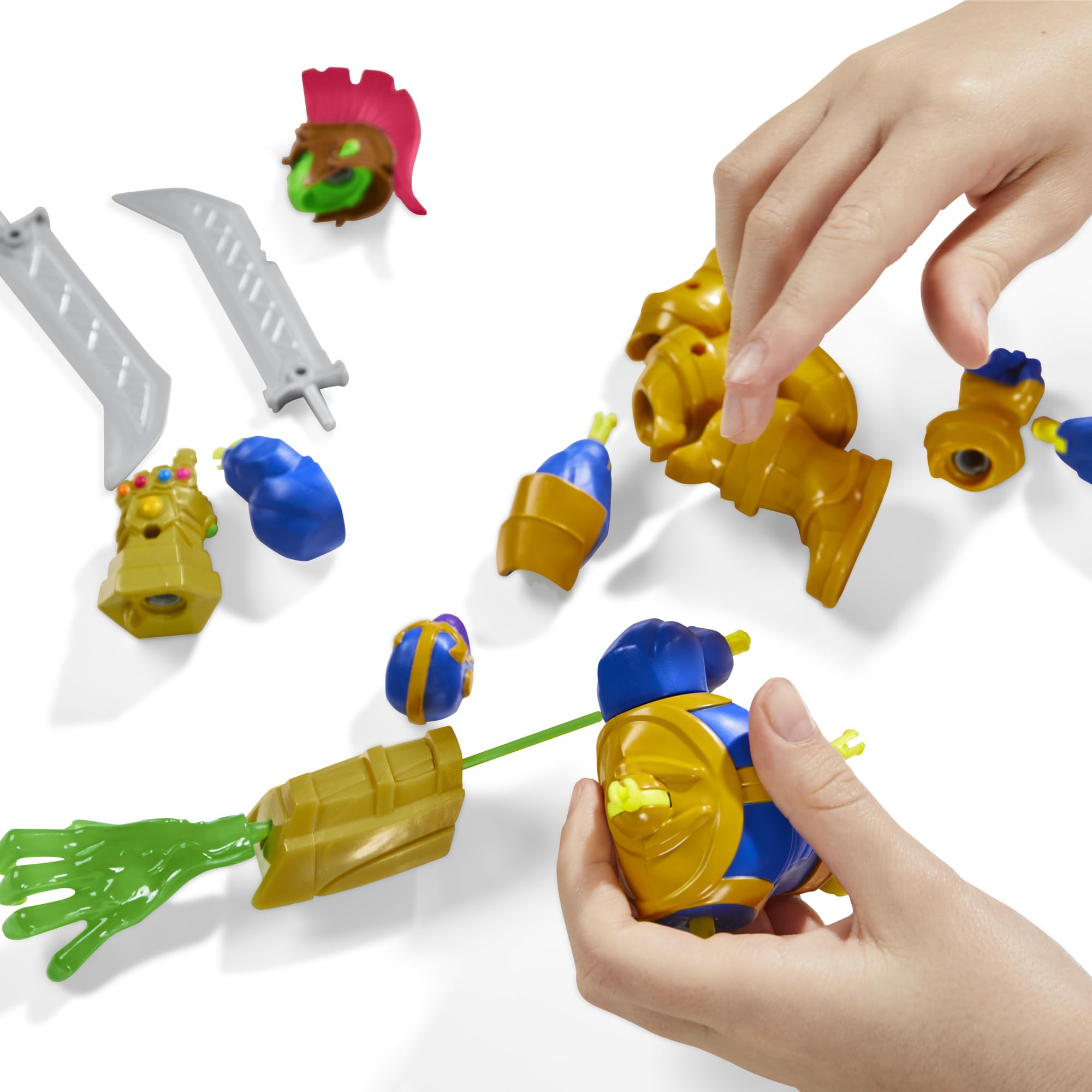 Marvel MixMashers Hulk head with helmet expands character mash options.