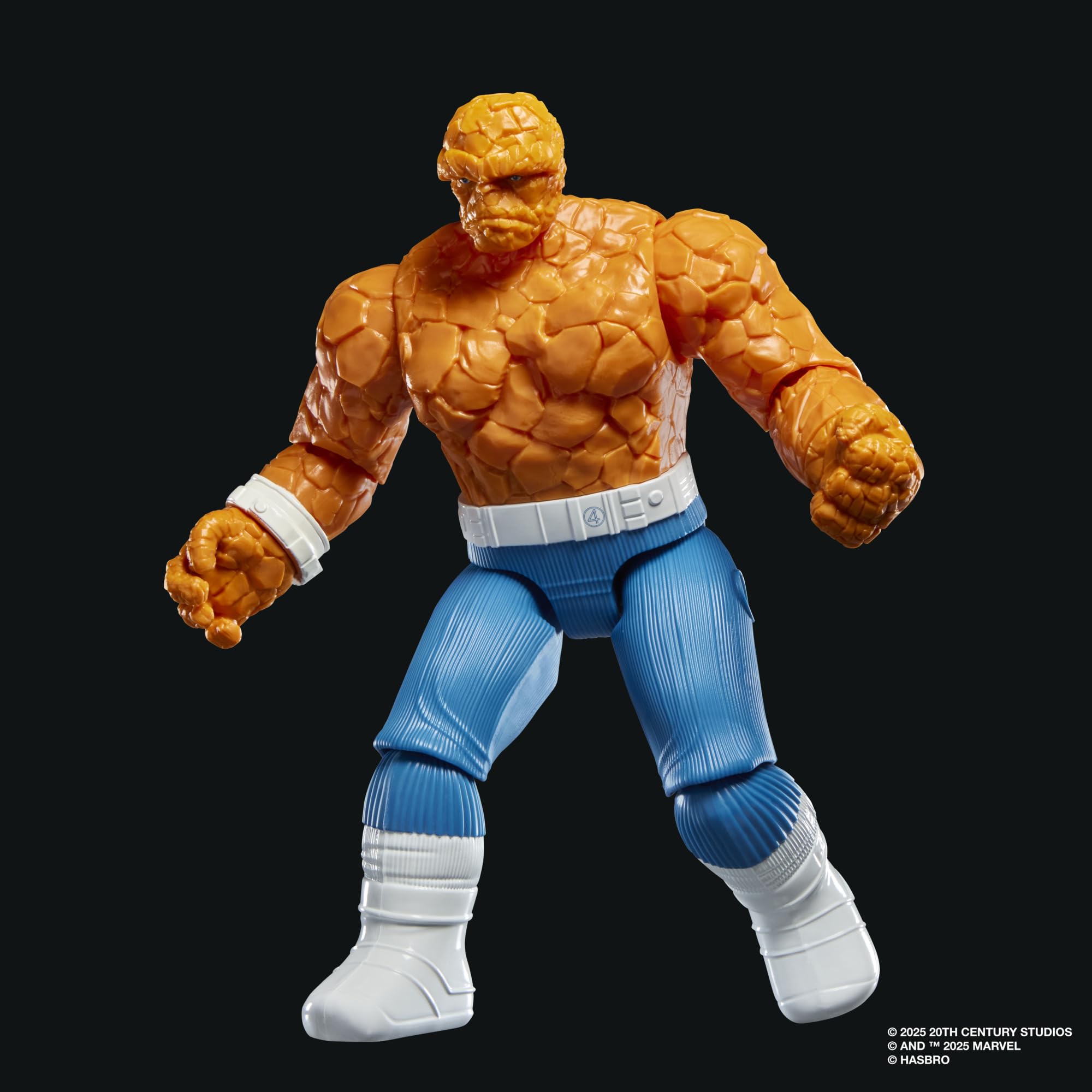 Marvel The Thing 11-points articulation enables dynamic posing.