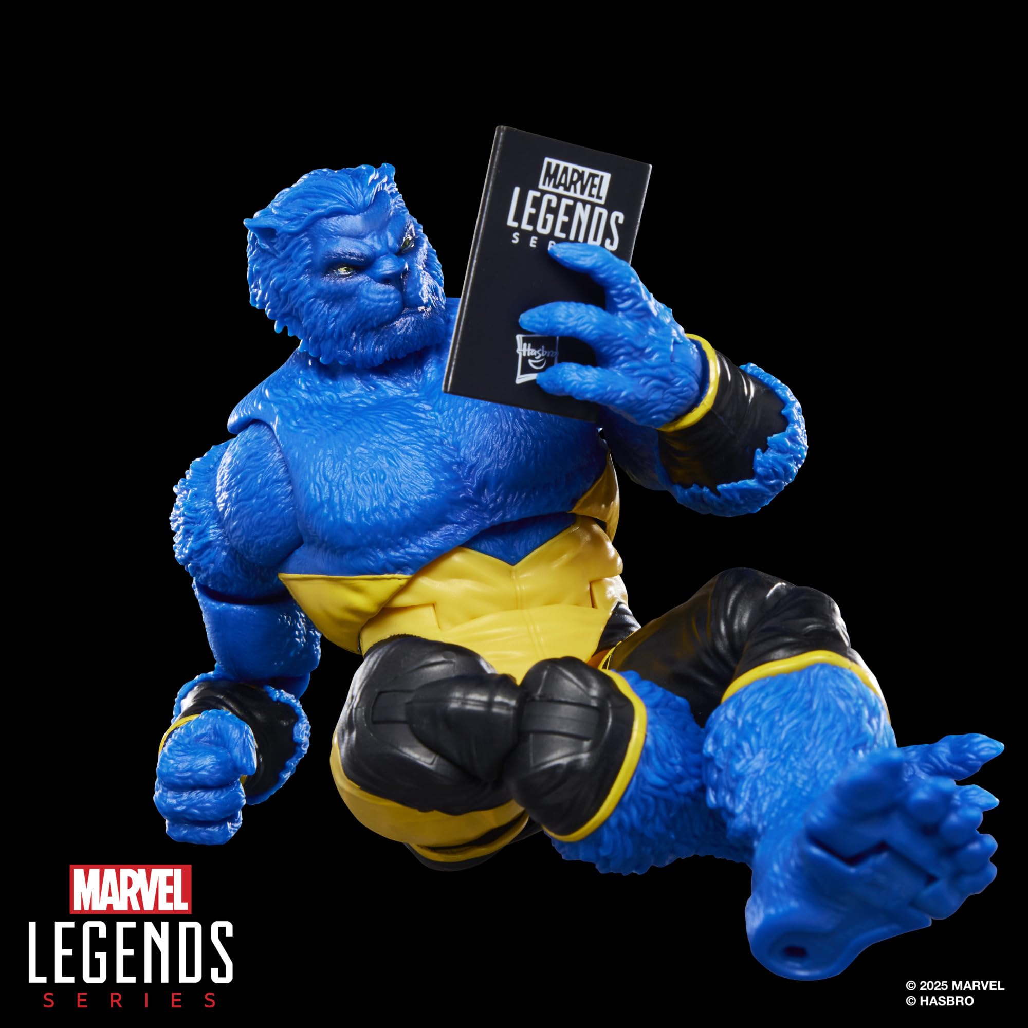 Alternate hands enhance action-ready posing options.