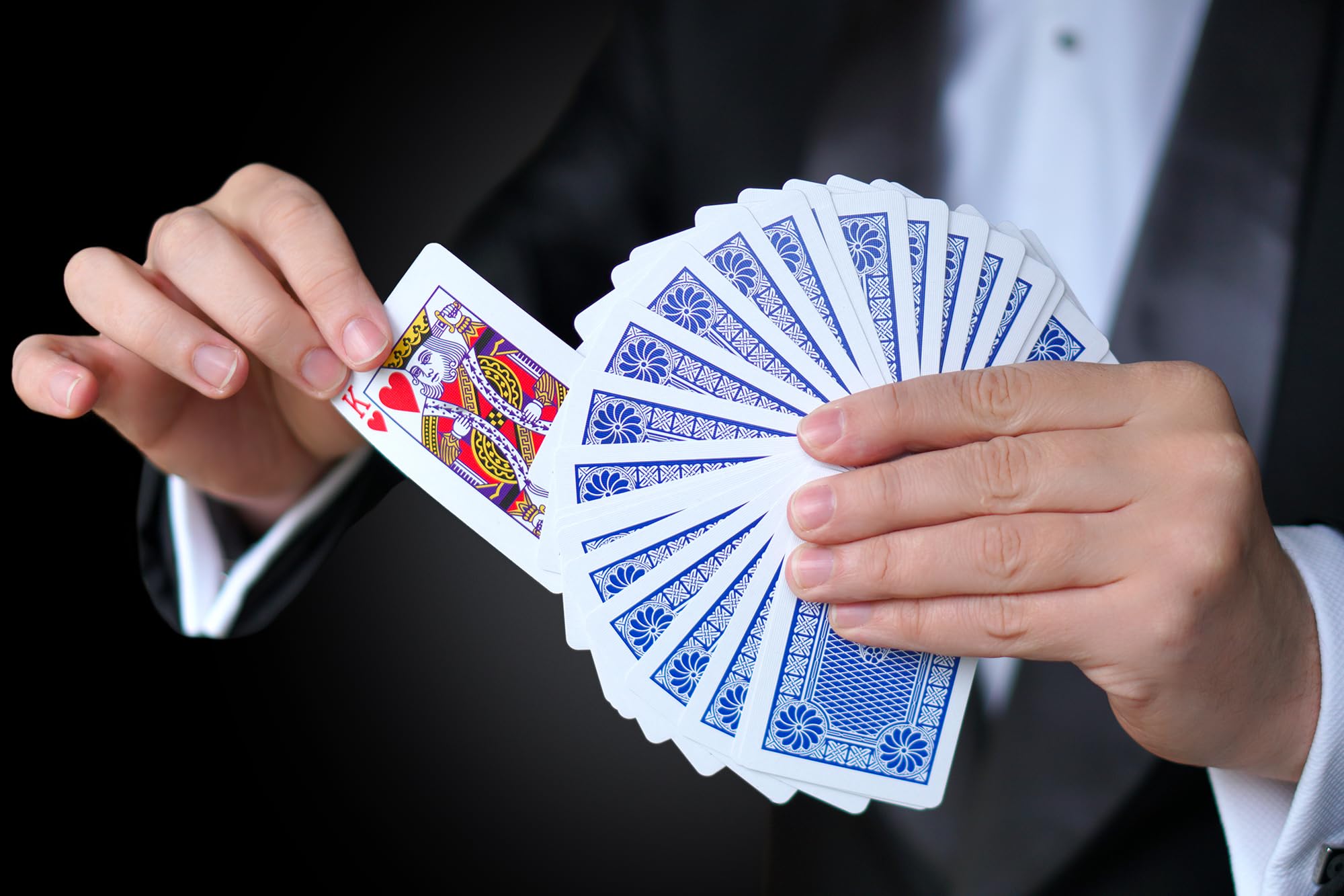 Marvin's Magic Svengali Cards enable versatile, repeatable card effects with minimal resets.