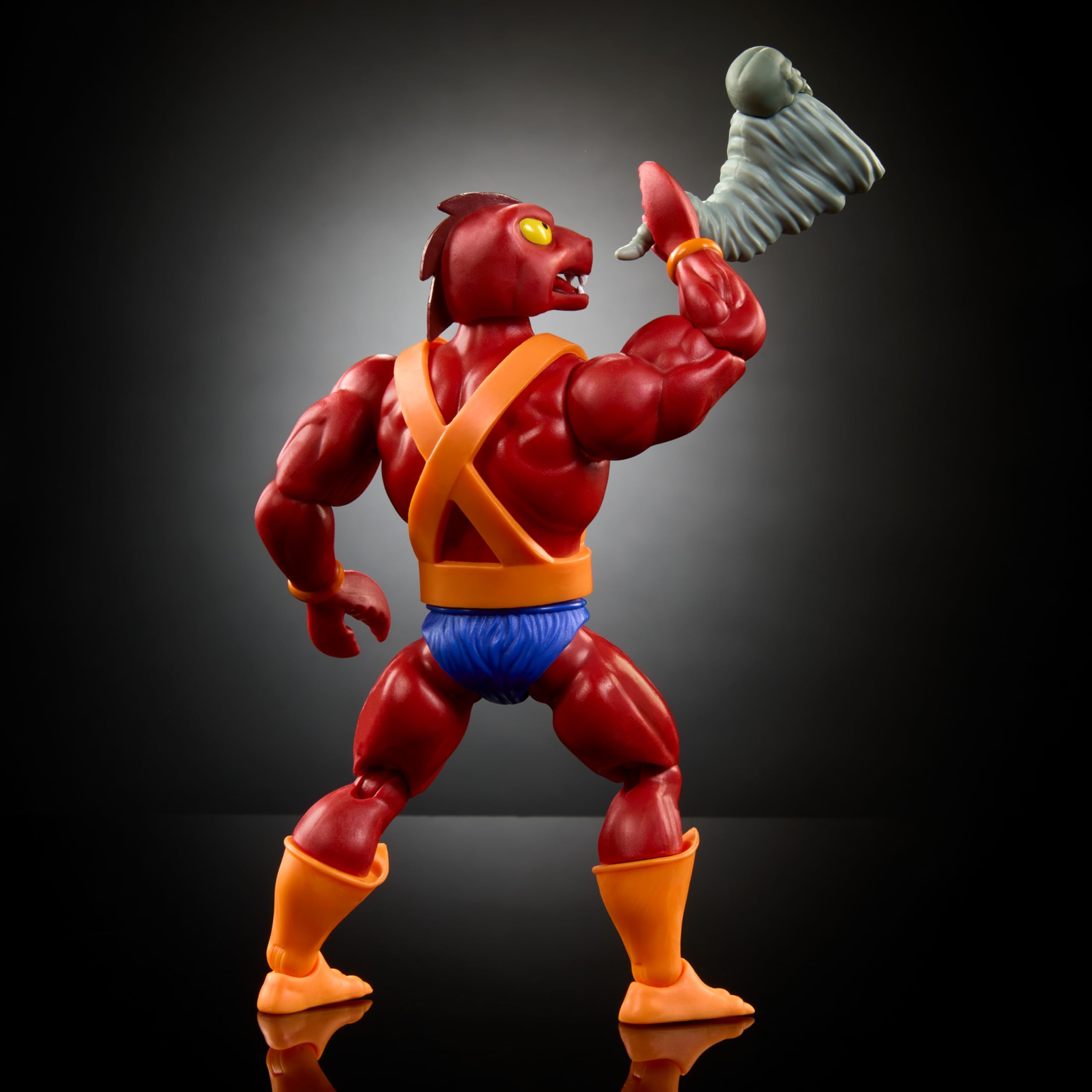 Masters of the Universe Clawful pose display invites collectors and fans to showcase