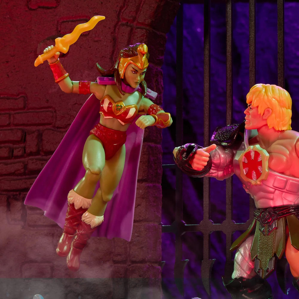 Masters of the Universe Lady Slither 16-point articulation supports dynamic battle stances