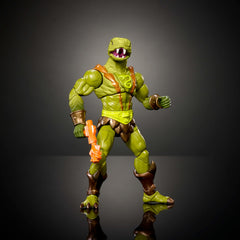 Includes mace, blaster, and poison blast effect for dynamic action