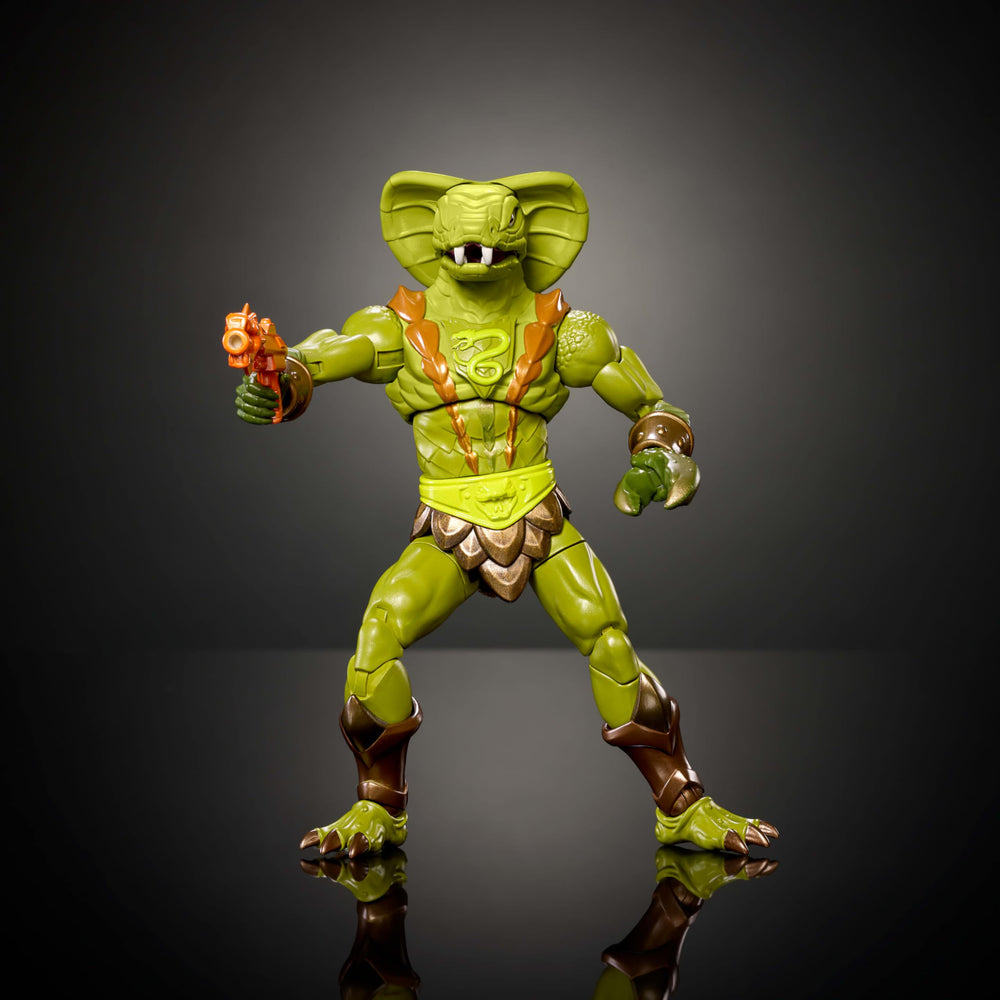 Kobra Khan hood is removable for customizable looks and posing