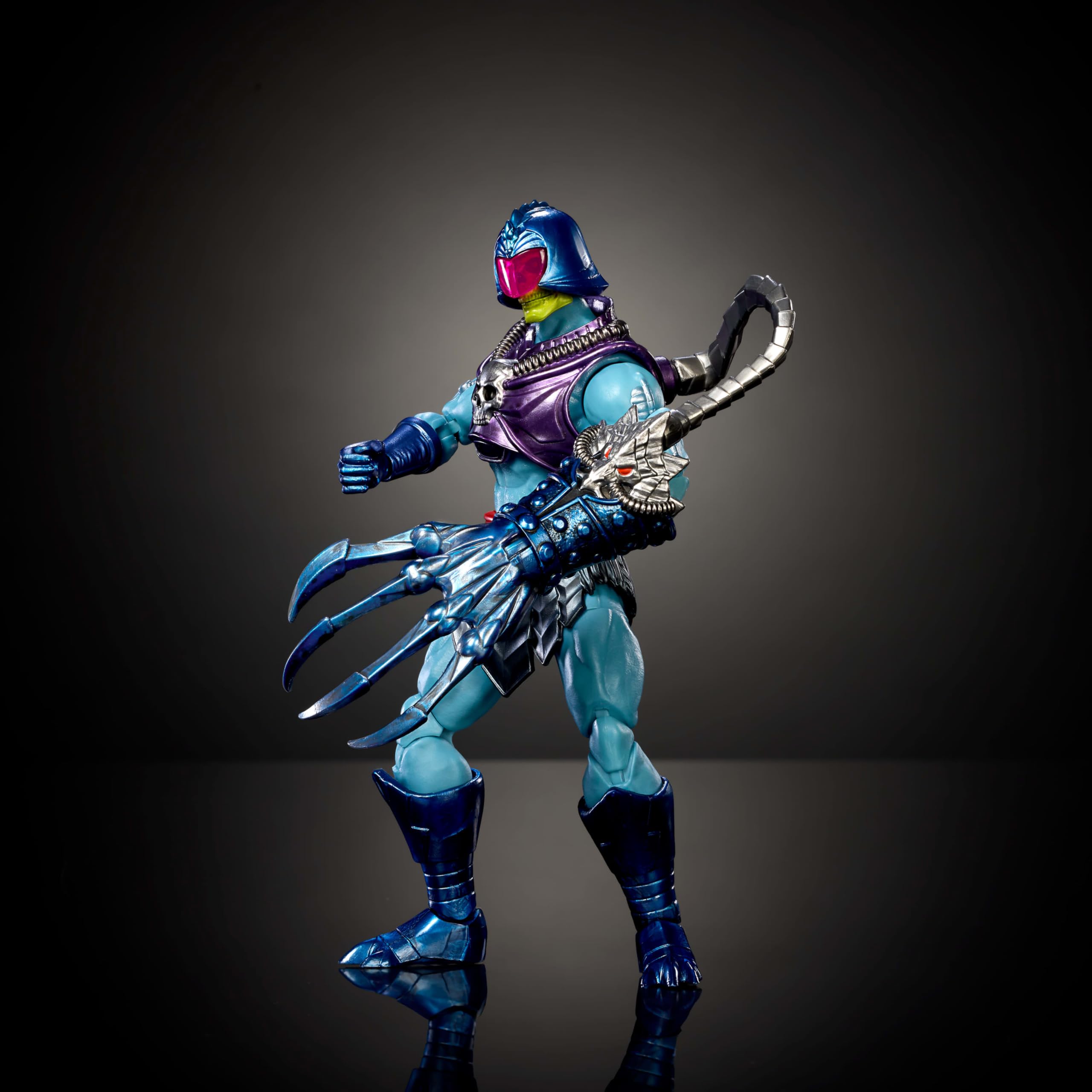 Window box packaging of Masters of the Universe Masterverse Terror Claws Skeletor