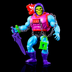 Masters of the Universe Origins Skeletor with swappable heads showcases customizable display options.
