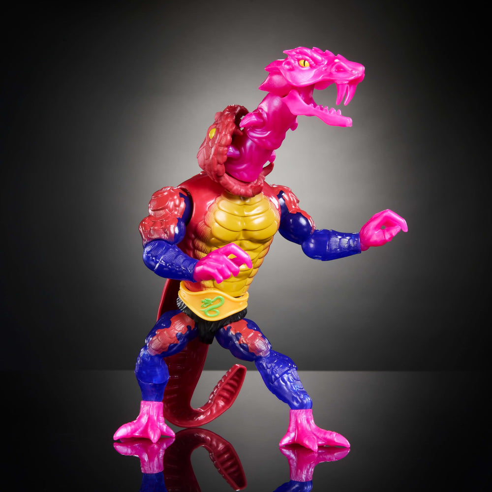 Fully articulated neck on Masters of the Universe Origins Rattlor for dynamic poses