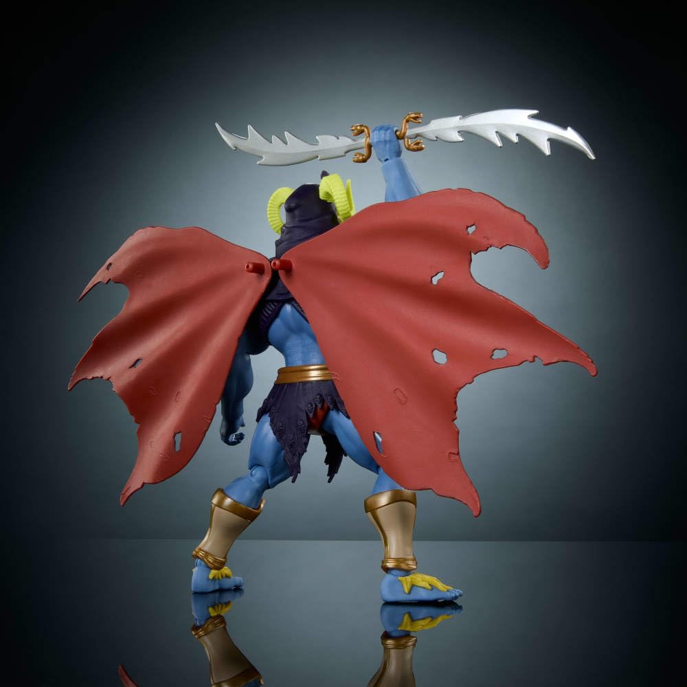 Sword of Plun-Darr complements poseable action and storytelling