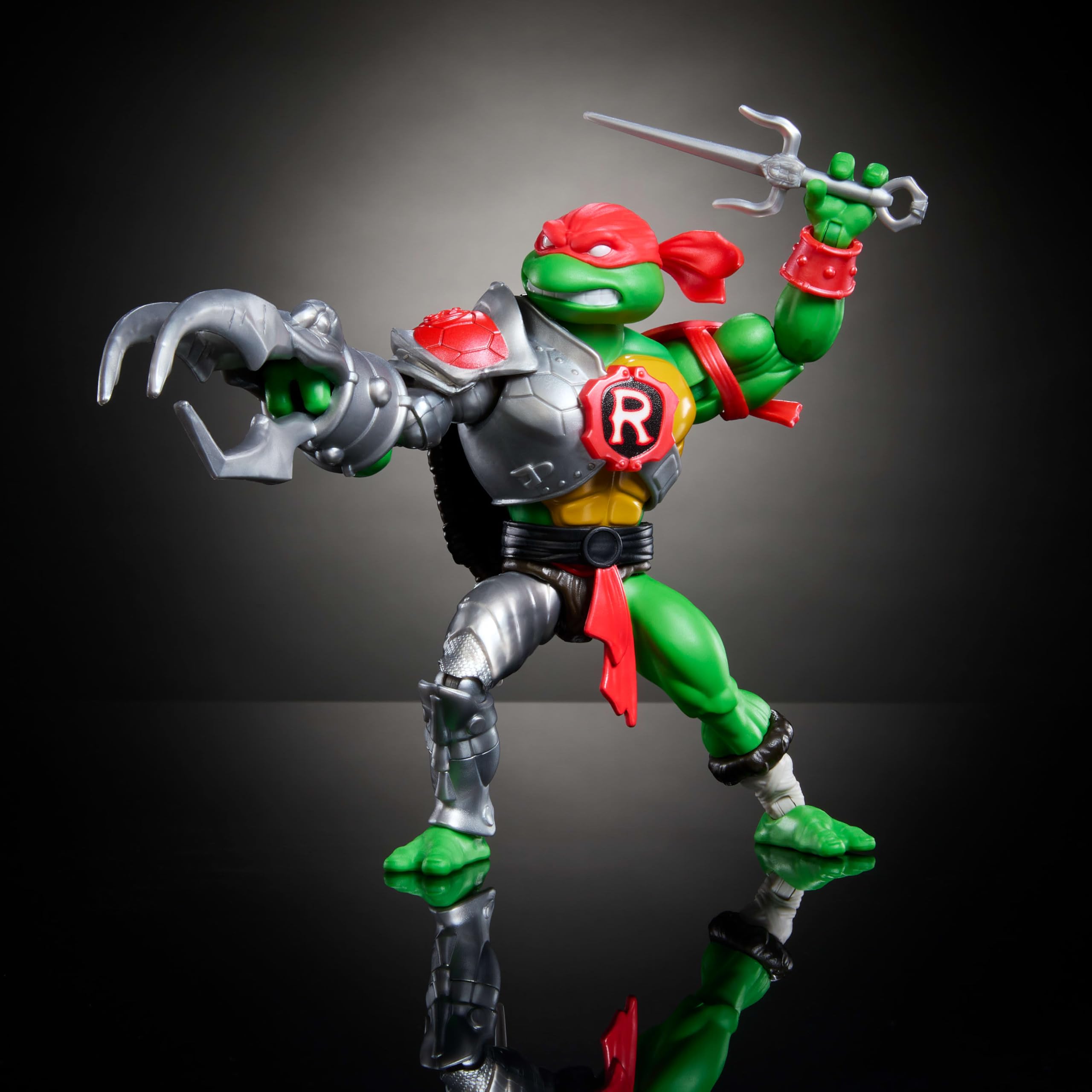 Raphael equipped with two Sai swords stored on shell for quick action