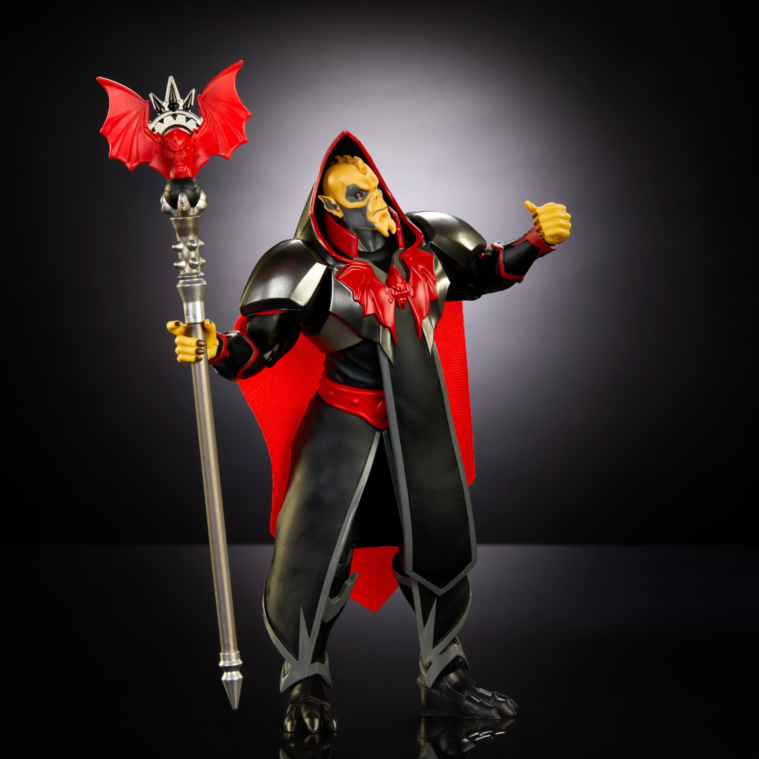 Hordak bat-topped staff accessory for dramatic battle stances.