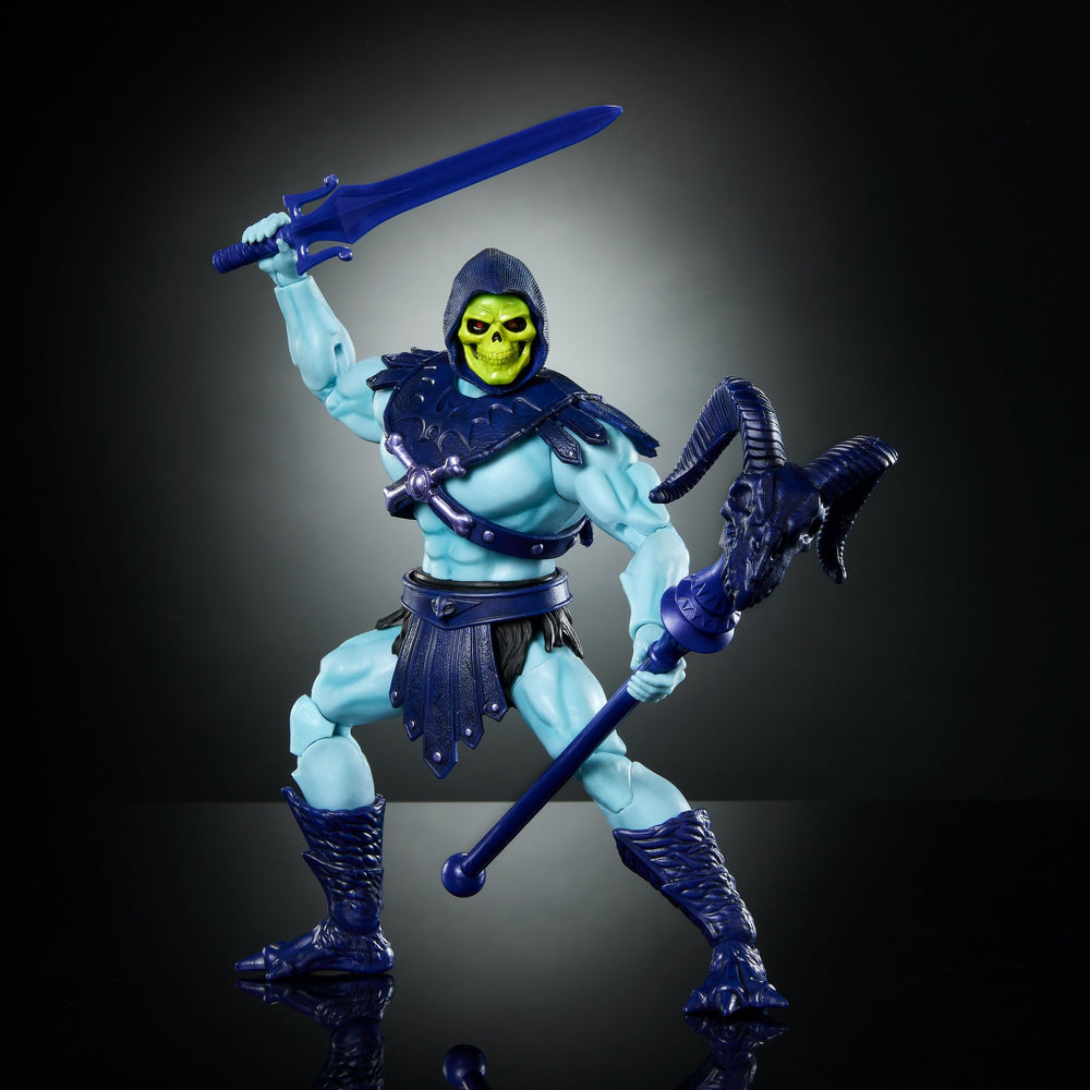 Skeletor 18cm interchangeable hands to create varied poses