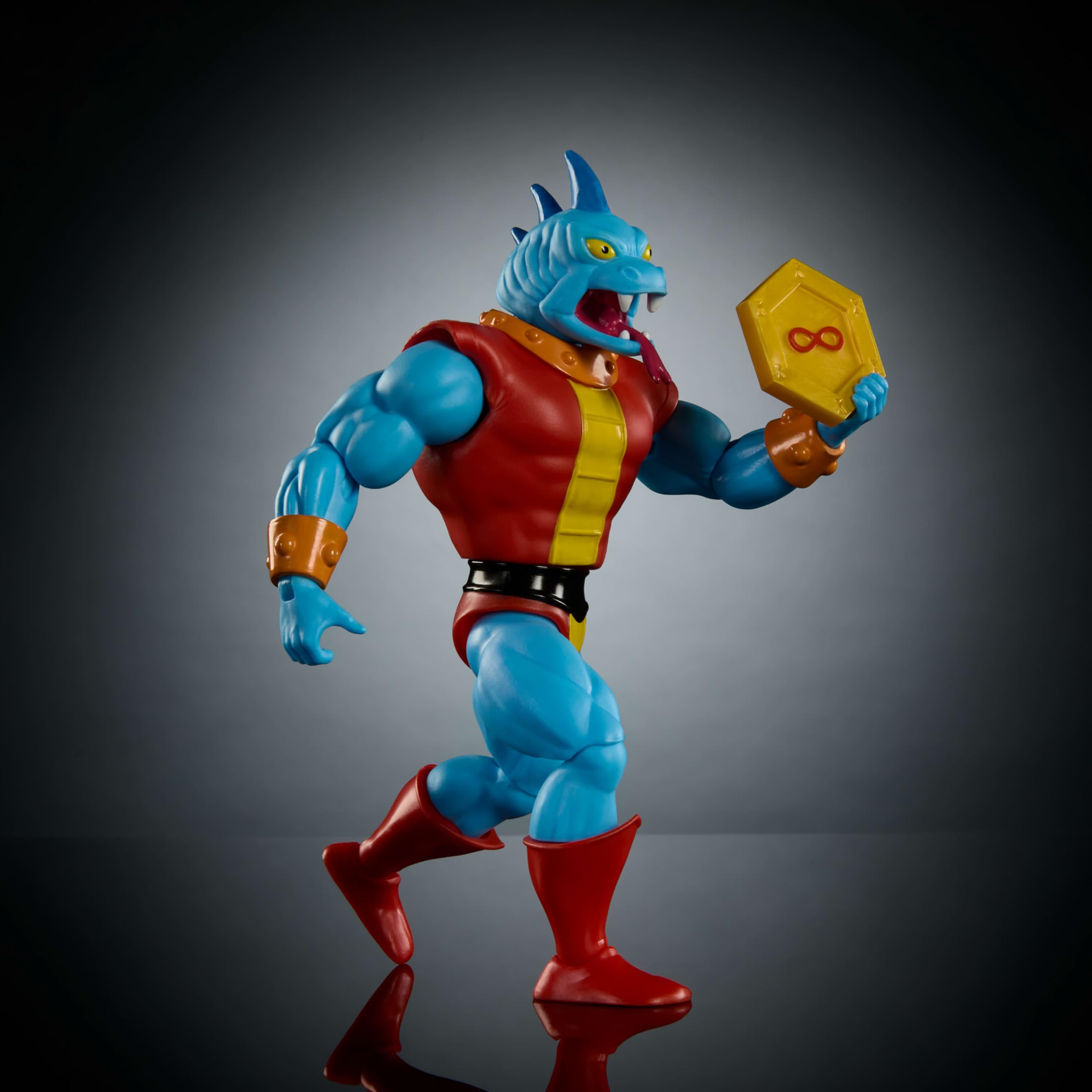 Masters of the Universe Wheel of Infinity accessory adds gadget play potential.
