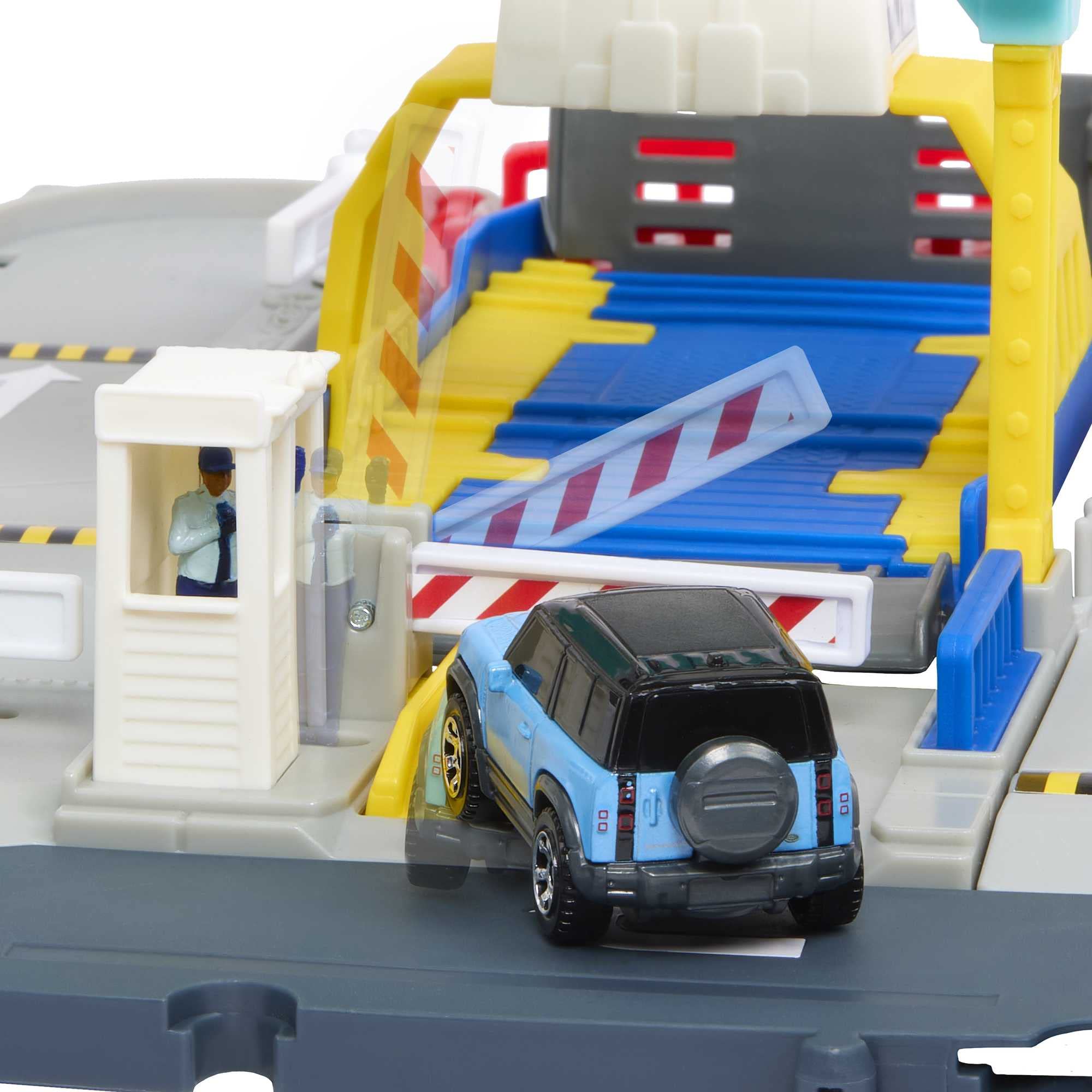 Land Rover activation feature enhances manual play with Matchbox Ferry Port.