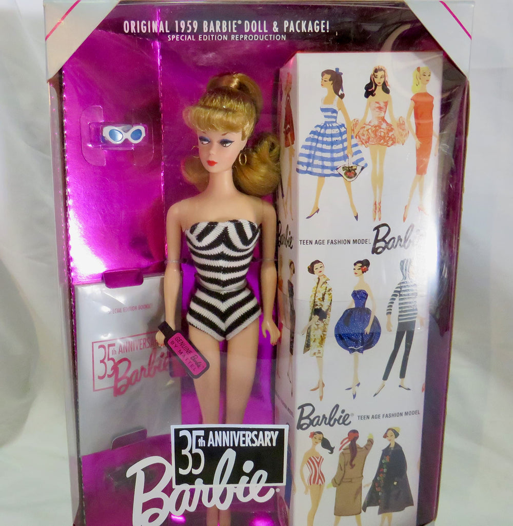 Mattel Barbie Original 1959 Blonde Doll in box, ideal for collectors.