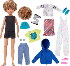Mattel Creatable World DC-220 accessories and shoes spark imaginative storytelling