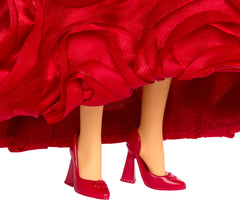 Mattel Queen of Hearts 11-joint articulation enables dynamic posing.