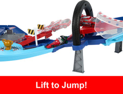 Lightning McQueen races along the ramp on the GRC Jumping Raceway