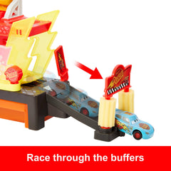 Mattel Piston Cup water tank displays color-changing effects during play.
